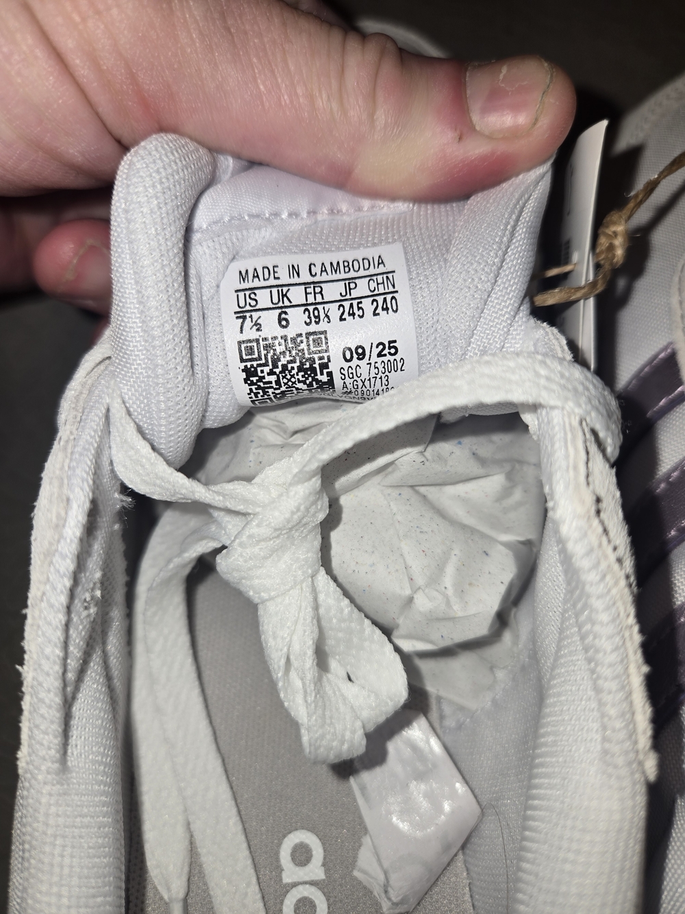 Adidas Run 60s 2.0 White Sneakers with Iridescent Lilac Stripes Womens 7 5 NWT - Picture 7 of 8